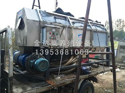 点击查看详细信息<br>标题：微滤式固液分离机鸭粪现场 阅读次数：3746