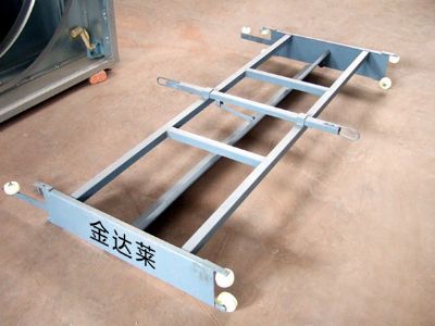 点击查看详细信息<br>标题：刮粪机案例 阅读次数：2671